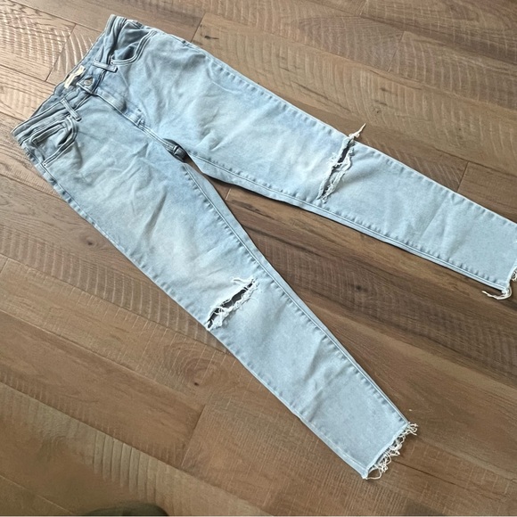 Levi's 721 Jeans 30 High Rise Waist Skinny Distressed Light Wash Denim Raw Hem - Picture 2 of 11